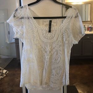 Jessica Simpson lace tee